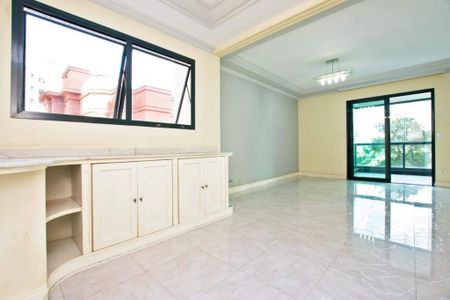 Apartamento à venda com 200m², 4 quartos e 4 vagas