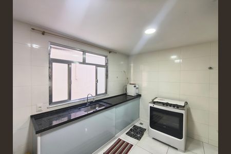 Casa para alugar com 95m², 3 quartos e 2 vagas