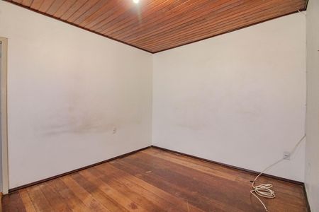Quarto 2 de casa para alugar com 2 quartos, 180m² em Floresta, Porto Alegre