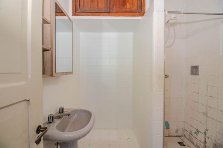 Casa para alugar com 180m², 2 quartos e 1 vagaBanheiro