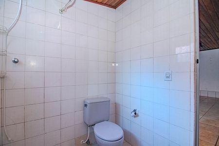 Casa para alugar com 180m², 2 quartos e 1 vagaSalão de Festas - Banheiro