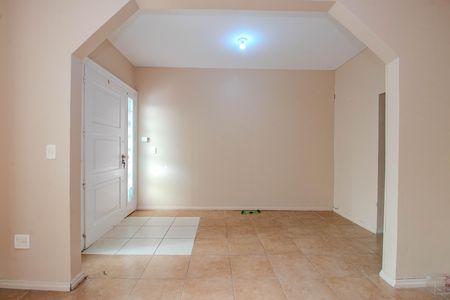 Sala de casa à venda com 3 quartos, 240m² em Floresta, Porto Alegre