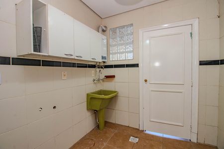 Casa para alugar com 240m², 3 quartos e 2 vagasÁrea de Serviço
