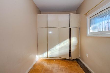 Casa para alugar com 240m², 3 quartos e 2 vagasQuarto