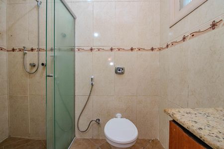 Casa para alugar com 240m², 3 quartos e 2 vagasBanheiro da Suíte 1