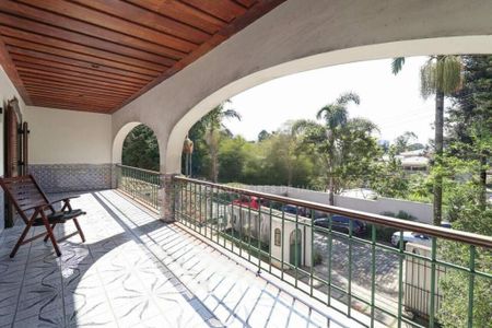 Casa à venda com 5 quartos, 1084m² em Chácara Flora, São Paulo