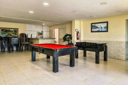 Apartamento para alugar com 74m², 2 quartos e 1 vaga Apartamento para alugar com 74m², 2 quartos e 1 vagaSala de Jogos