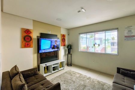 Apartamento para alugar com 74m², 2 quartos e 1 vaga Apartamento para alugar com 74m², 2 quartos e 1 vagaHall social