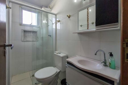 Apartamento para alugar com 74m², 2 quartos e 1 vaga Apartamento para alugar com 74m², 2 quartos e 1 vagaBanheiro da Suíte