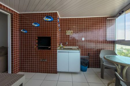 sacada de apartamento para alugar com 2 quartos, 74m² em Guilhermina, Praia Grande