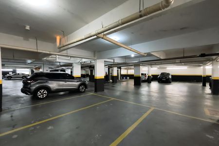 Apartamento para alugar com 74m², 2 quartos e 1 vaga Apartamento para alugar com 74m², 2 quartos e 1 vagaGaragem