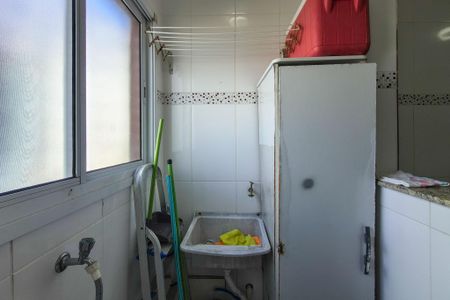 Apartamento para alugar com 74m², 2 quartos e 1 vaga Apartamento para alugar com 74m², 2 quartos e 1 vagaÁrea de Serviço