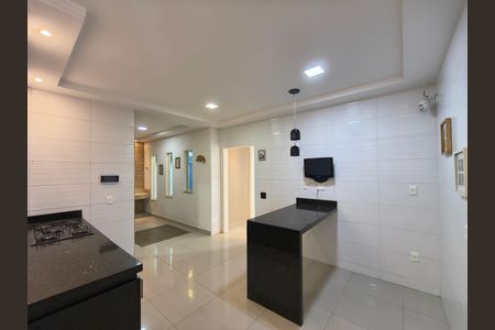Casa de condomínio à venda com 800m², 5 quartos e 3 vagas