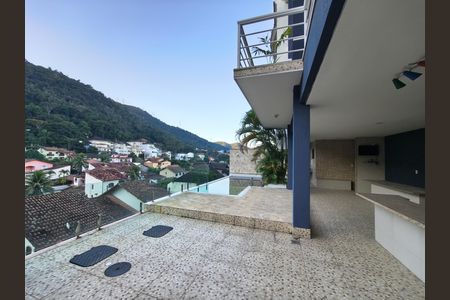 Casa de condomínio à venda com 800m², 5 quartos e 3 vagas