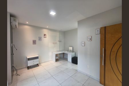 Casa de condomínio à venda com 800m², 5 quartos e 3 vagas