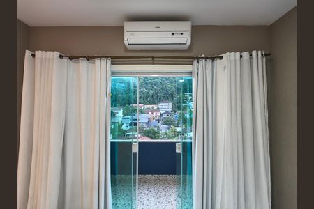 Casa de condomínio à venda com 800m², 5 quartos e 3 vagas