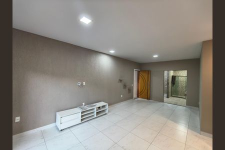 Casa de condomínio à venda com 800m², 5 quartos e 3 vagas