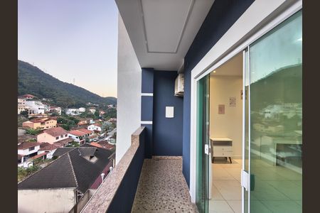 Casa de condomínio à venda com 800m², 5 quartos e 3 vagas