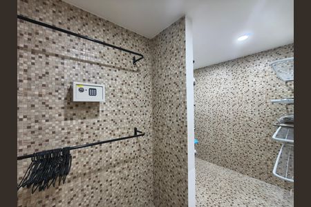 Casa de condomínio à venda com 800m², 5 quartos e 3 vagas