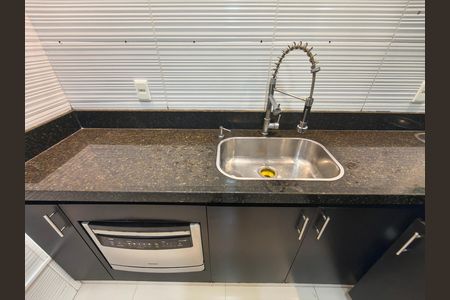 Casa de condomínio à venda com 800m², 5 quartos e 3 vagas