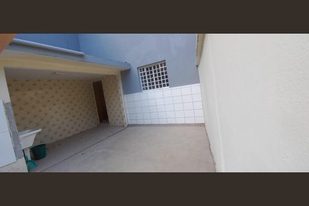 Foto 01 de casa para alugar com 2 quartos, 120m² em Mirandópolis, São Paulo