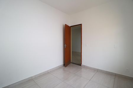 Quarto 1 de casa para alugar com 3 quartos, 80m² em Aclimação, Uberlândia