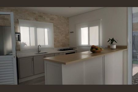 Casa de Condomínio à venda com 3 quartos, 231m² em Suru, Barueri