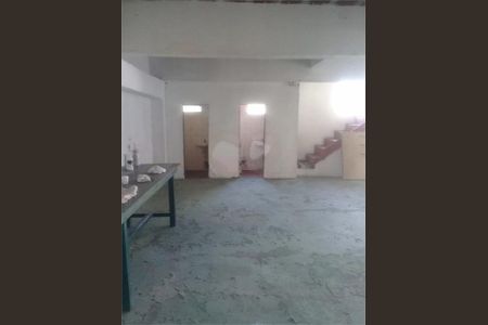 Casa à venda com 3 quartos, 409m² em Jardim Egle, São Paulo