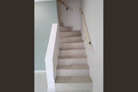 Casa à venda com 2 quartos, 70m² em Jardim Ubirajara, São Paulo