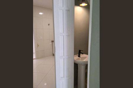 Casa à venda com 2 quartos, 70m² em Jardim Ubirajara, São Paulo