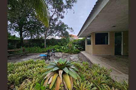 Casa de condomínio à venda com 739m², 5 quartos e 2 vagas