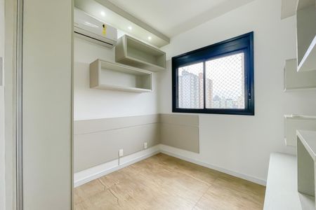 Apartamento para alugar com 72m², 3 quartos e 2 vagasQuarto 2