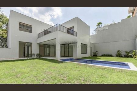 Casa à venda com 4 quartos, 640m² em Morumbi, São Paulo