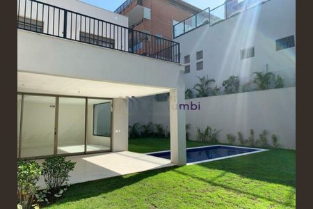 Casa à venda com 4 quartos, 640m² em Morumbi, São Paulo