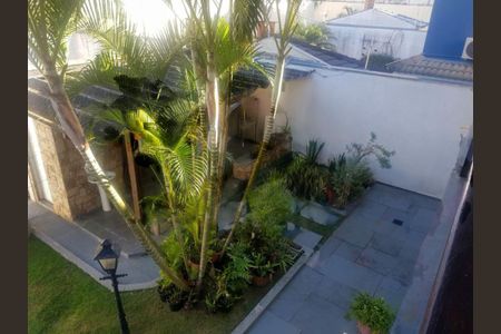 Casa à venda com 3 quartos, 300m² em Interlagos, São Paulo