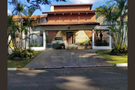 Casa à venda com 3 quartos, 300m² em Interlagos, São Paulo