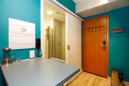 Studio de kitnet/studio à venda com 1 quarto, 24m² em Vila Madalena, São Paulo