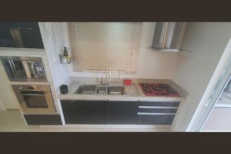 Apartamento à venda com 4 quartos, 266m² em Vila Suzana, São Paulo