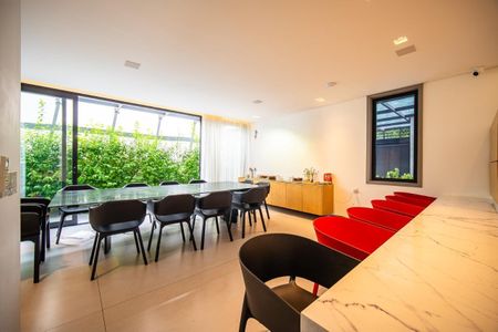 Casa à venda com 7 quartos, 854m² em Jardim Paulista, São Paulo