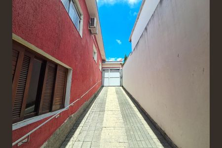Casa à venda com 6 quartos, 300m² em Vila Ipojuca, São Paulo