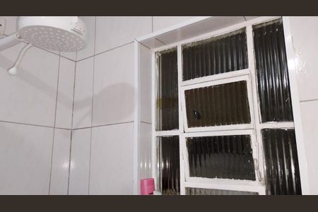 Casa à venda com 60m², 1 quarto e 4 vagas