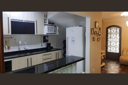 Casa à venda com 3 quartos, 120m² em Vila Bianca, São Paulo