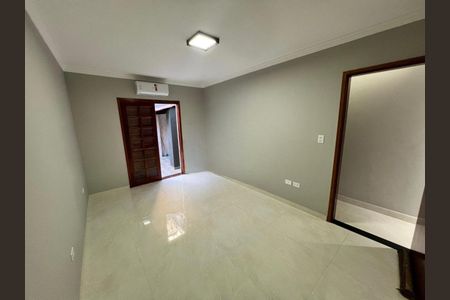 Casa à venda com 2 quartos, 140m² em Vila Maria Alta, São Paulo