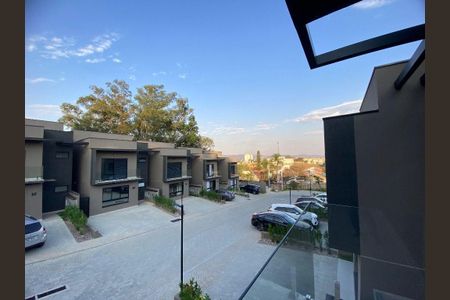 Casa à venda com 3 quartos, 145m² em Chácaras Silvânia, Valinhos