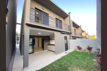 Casa à venda com 3 quartos, 145m² em Chácaras Silvânia, Valinhos