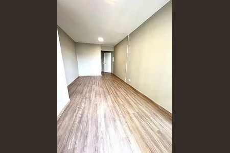 Apartamento para alugar com 2 quartos, 56m² em Aclimação, São Paulo