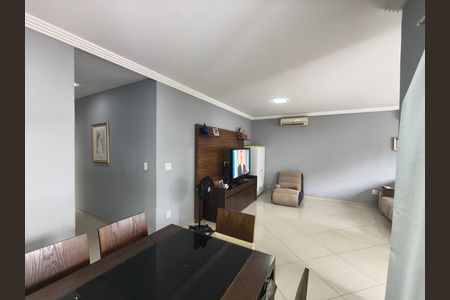 Casa de Condomínio para alugar com 3 quartos, 300m² em Anil, Rio de Janeiro