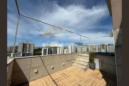 Apartamento para alugar com 250m², 3 quartos e 3 vagas