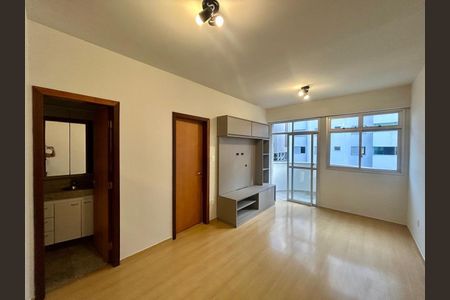 Apartamento para alugar com 1 quarto, 50m² em Buritis, Belo Horizonte