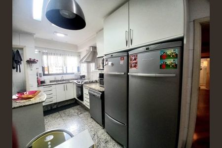 Apartamento à venda com 3 quartos, 130m² em Jardim Analia Franco, São Paulo